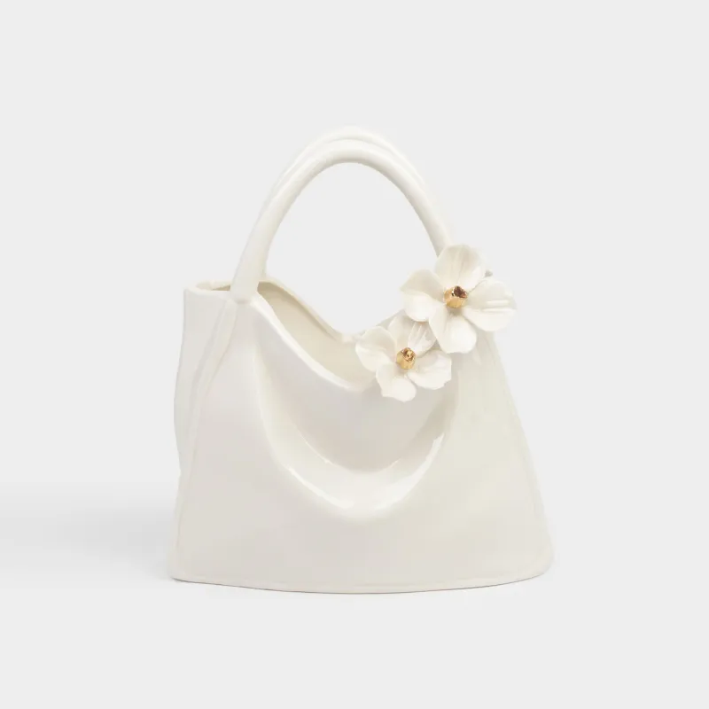 Гүл вазасы, 20х22 см, сәндік, тұтқасы бар, фарфор P, сүт түстес, Гүлдері бар сөмке, Bloom