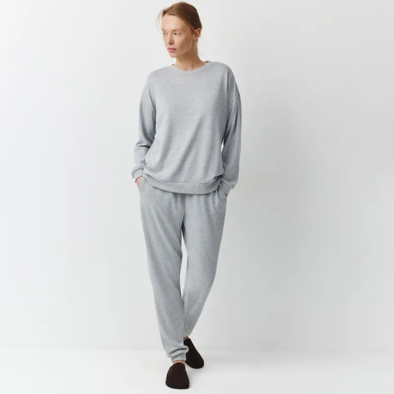 Костюм женский, с брюками, Bertha