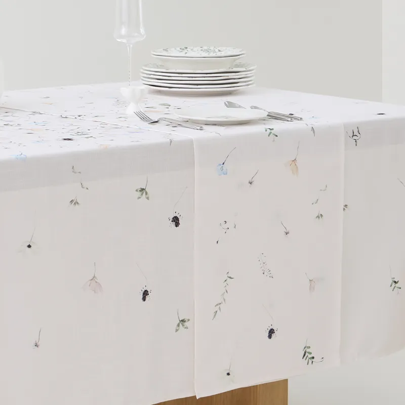 Дорожка настольная, 40х160 см, полиэстер, молочная, Весенние цветы, Flowery