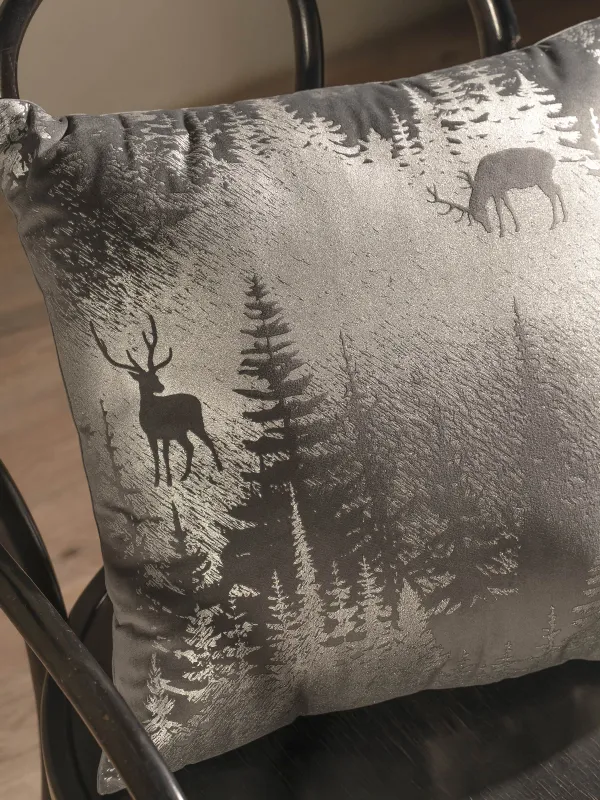 Сәндік жастық, 45х45 см, барқыт, күміс сұр, Ормандағы бұғы, Winter deer, image-4