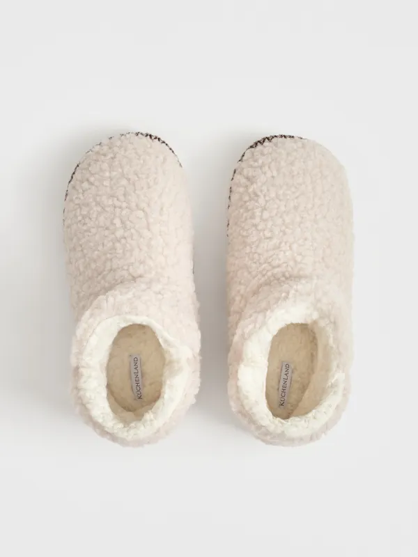 Тапочки домашние, высокие, молочные, Cozy winter, image-1