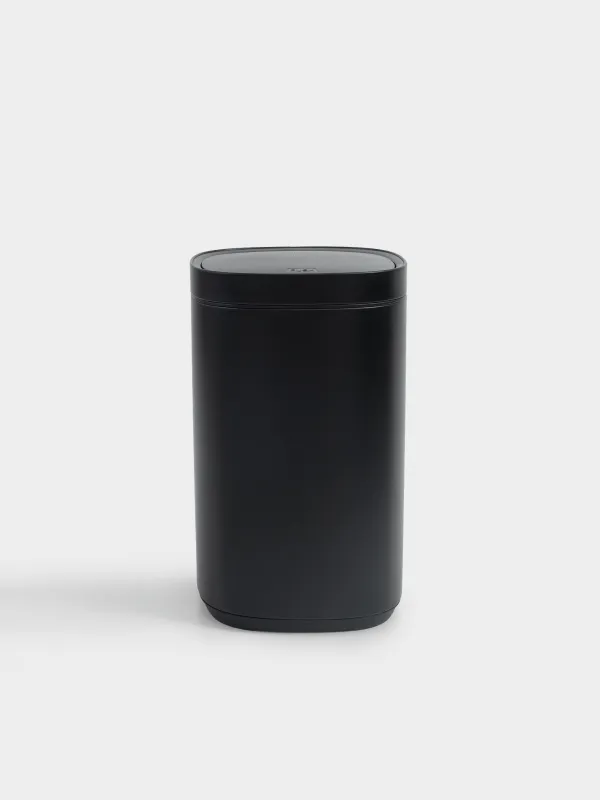 Қоқыс шелегі, 30 л, қақпақты ашу түймесі бар, металл / пластик, қара, Жалпы қара, image-0