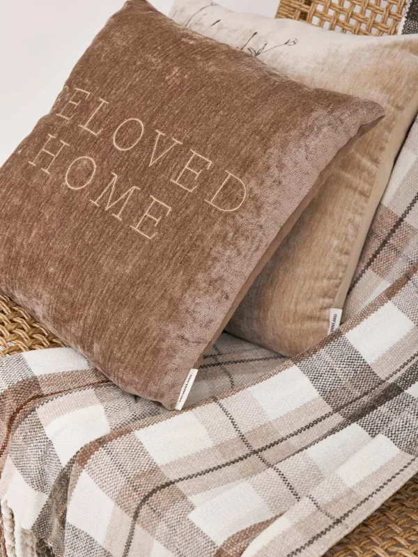 Сәндік жастық, 45х45 см, шенилл/барқыт, қоңыр, Beloved home, Chenill, image-2