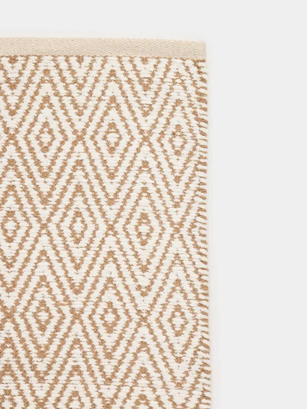 Коврик, 65x100 см, хлопок, бежево-коричневый, Ромбы с люрексом, Shiny threads, image-1