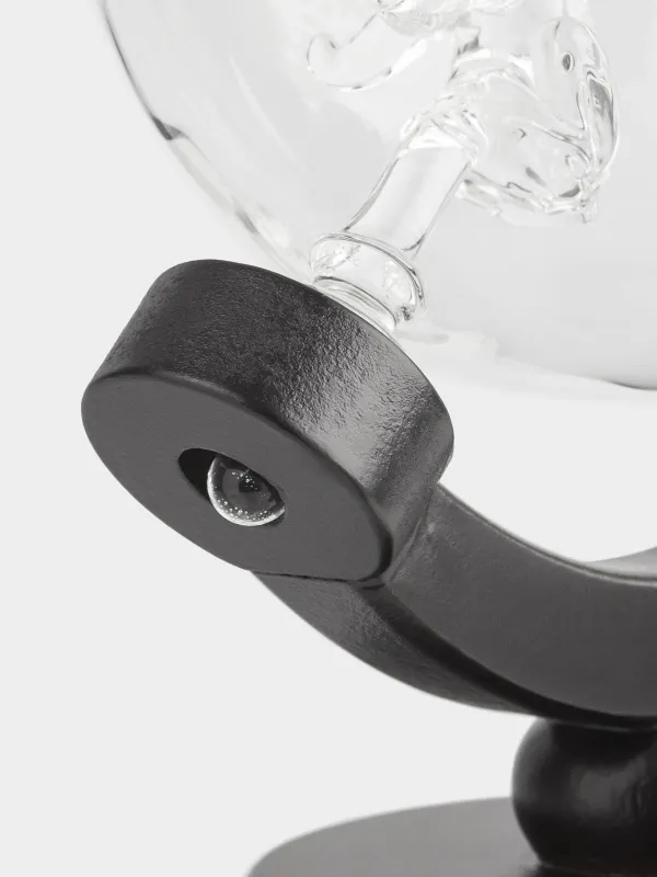 Графин, 650 мл, тұғырда, ағаштан жасалған шыны, Арыстаны бар глобус, Bar, image-4