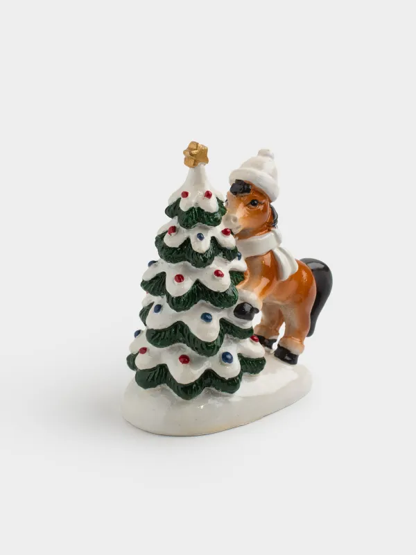 Мүсінше, 8 см, полирезин, сүт түстес және қоңыр, Шыршасы бар жылқы, Horse christmas, image-3