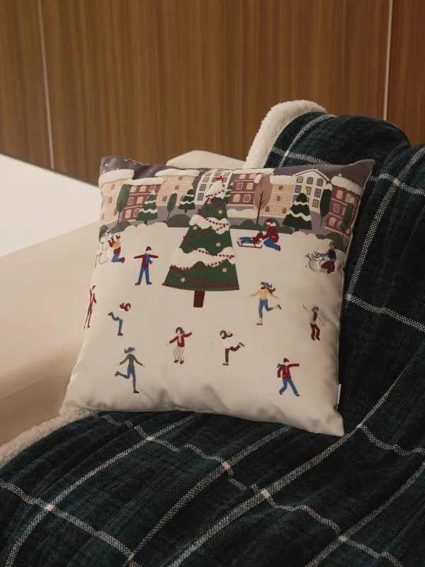 Подушка декоративная, 45х45 см, вельвет, молочно-серая, Зимние забавы, Ice skating, image-2