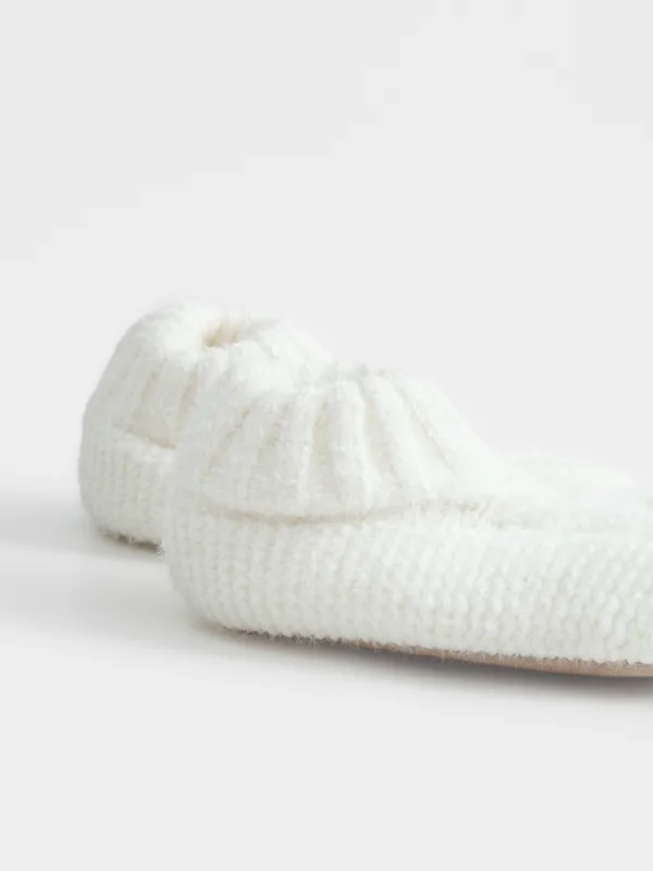 Әйелдер тәпішке-шұлықтары, үйге арналған, өлшемі 39-41, шенилл/шерпа, сүт түстес, Өрімдер, Knitted soft, image-2