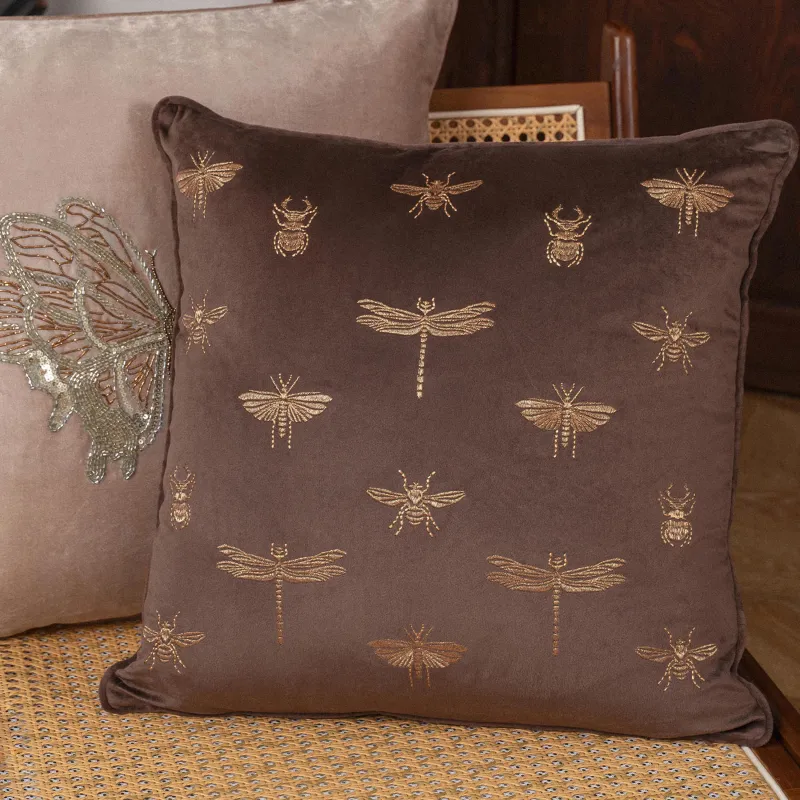 Сәндік жастық, 45х45 см, барқыт, қоңыр, Қоңыздар, Bugs