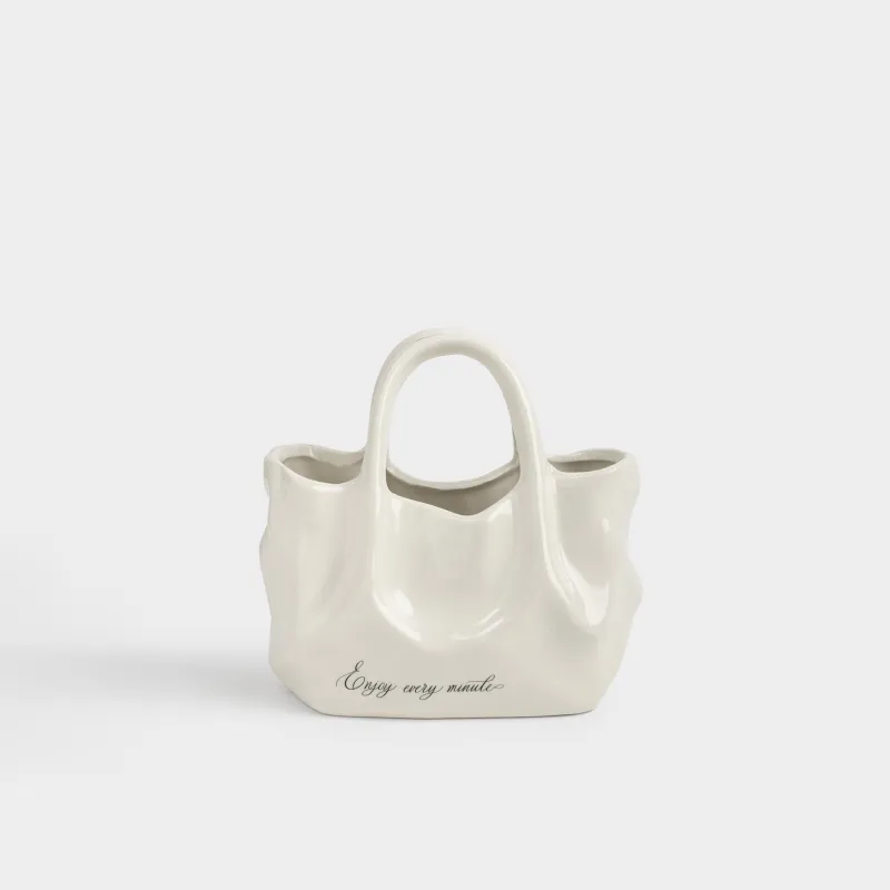 Ваза для цветов, 20х20 см, декоративная, с ручкой, керамика D, молочная, Сумка, Crumple