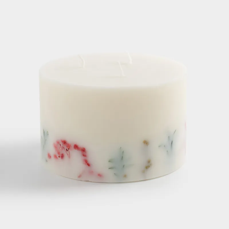 Свеча ароматическая, 7 см, три фитиля, с сухоцветами, белая, Sage Fragrance, Balmy spring