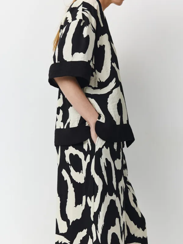 Әйелдер жейдесі, өлшемі S, қысқа жеңді, вискоза/полиэстер К, ақ және қара, Emarita, image-2