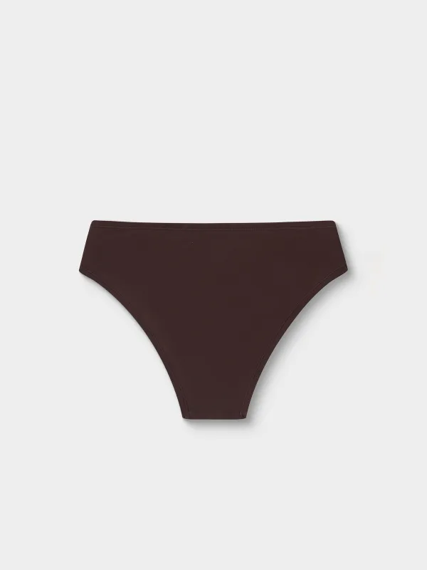 Трусы женские, р. XS, полиамид/эластан К, коричневые, Слипы, Yufemi, image-1