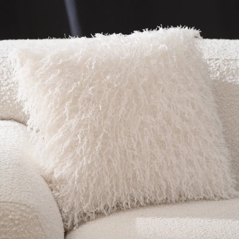 Подушка декоративная, 45х45 см, искусственный мех/вельвет, молочная, Перья, Downy