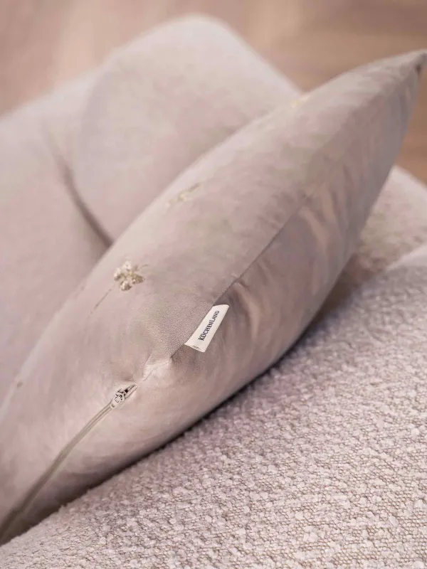 Сәндік жастық, 45х45 см, барқыт, ашық сарғылт-қоңыр, инеліктер мен қоңыздар, Bugs, image-4