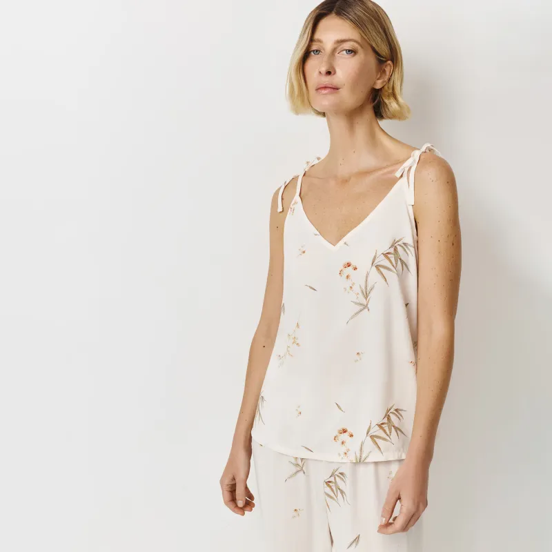 Әйелдерге арналған топ, үйге арналған, өлшемі L, белдіктері бар, вискоза, сүт түстес, Гүлдер, Norla