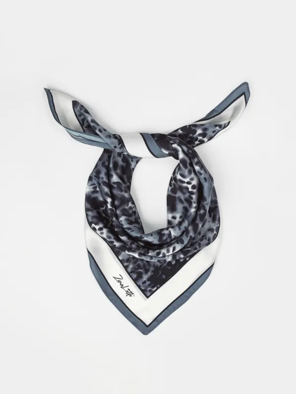 Әйелдер орамалы, 70х70 см, полиэстер, қара және сұр, жануарларға арналған баспа, Kerchief, image-3