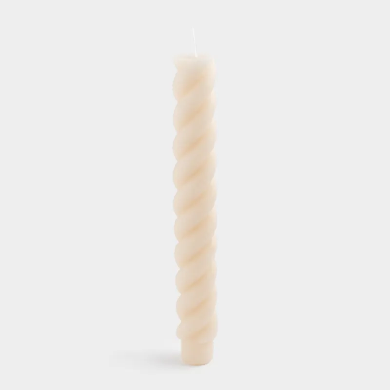 Свеча, 20 см, тонкая, молочная, Спираль, Spiral shape