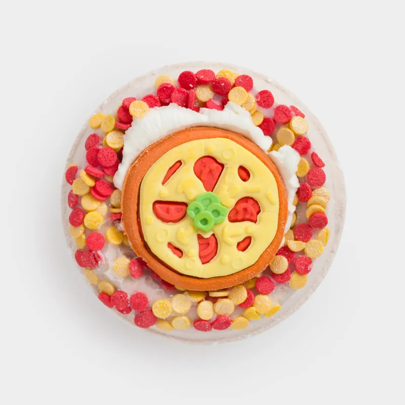 Ваннаға арналған бомба, 130 гр, ойыншықпен, сүт түстес, Крем-брюле, Пицца, Food spa