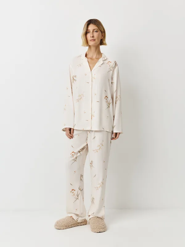 Әйелдер жейдесі, үйге арналған, өлшемі S, ұзын жеңді, вискоза, сүт түстес, Гүлдер, Norla, image-5