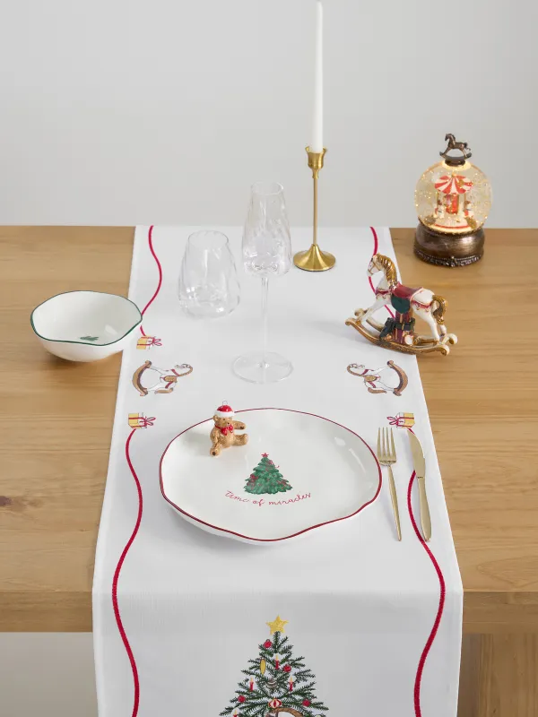 Үстел төсеніші, 40х160 см, полиэстер, ақ, Шырша мен жылқылар, Holiday horse, image-3