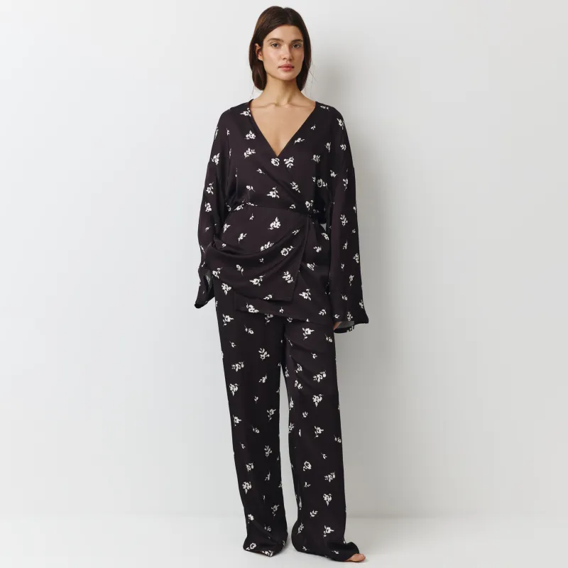 Брюки женские, домашние, р. L, вискоза, черно-белые, Цветы, Leyra