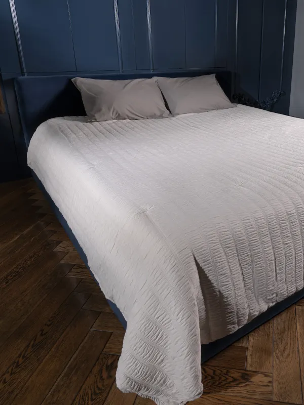 Покрывало, 220х240 см, стеганое, полиэстер/микрофибра, бежево-серое, Полосы, Stitch, image-0