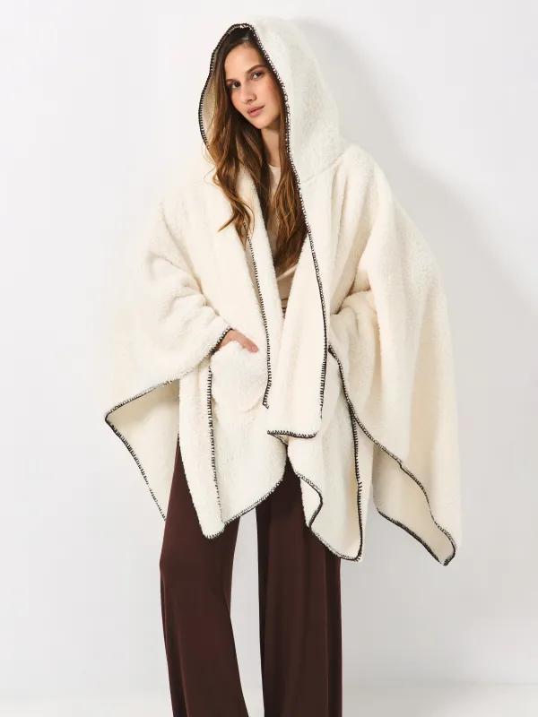 Пончо, 75х140 см, жасанды үлбір, сүт түстес, Plush poncho, image-0