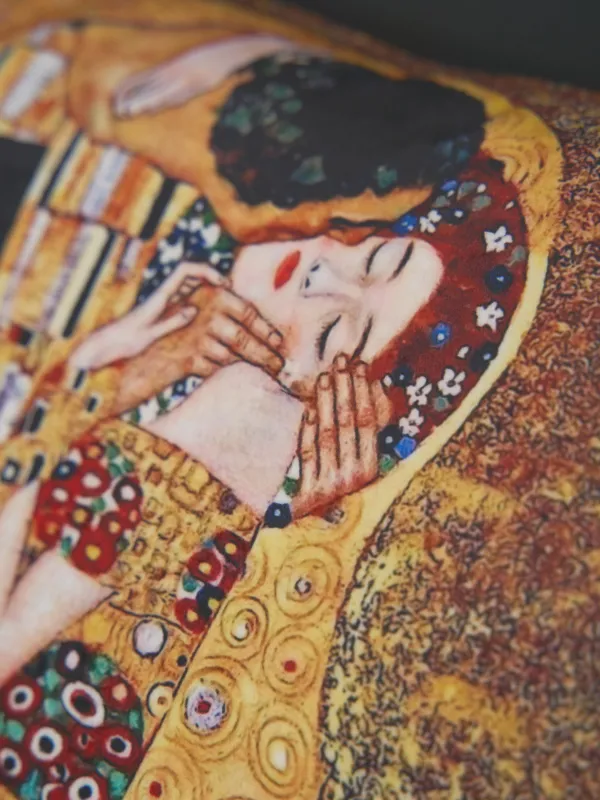 Подушка декоративная, 45х45 см, Поцелуй, Климт, Art поцелуй, image-3