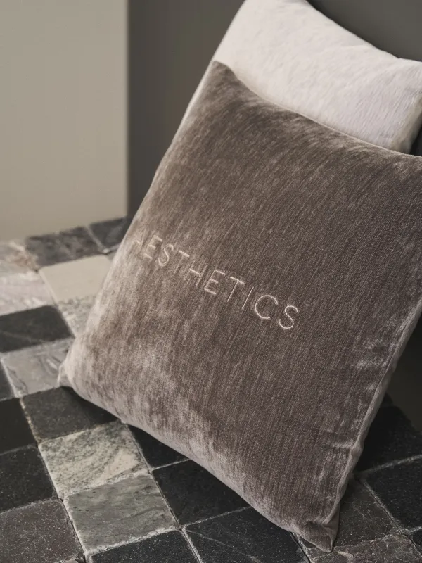 Сәндік жастық, 45×45 см, шенилл/вельвет, қою сұр, Aesthetics, Chenill, image-3