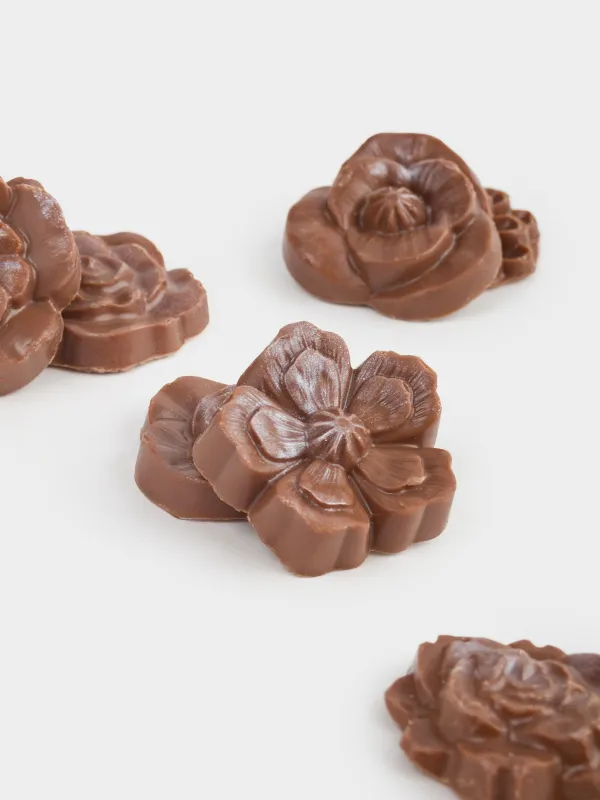 Шоколад, 90 гр, 9 дана, сүт түстес, бельгиялық, Гүлдер, Handmade chocolate, image-1