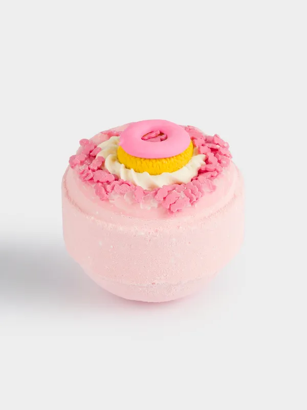 Ваннаға арналған бомба, 130 гр, ойыншығы бар, қызғылт, Құлпынай йогурты, Пончик, Food spa, image-1