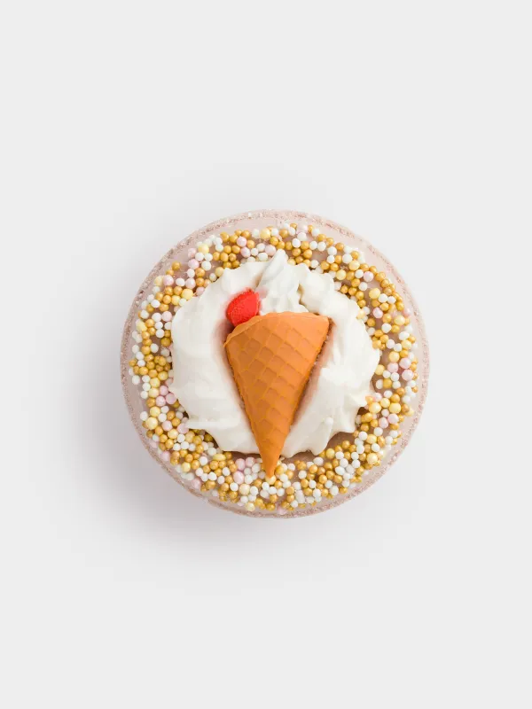 Бомбочка для ванны, 130 гр, с игрушкой, розовая, Зефир сливочный, Рожок, Food spa, image-0