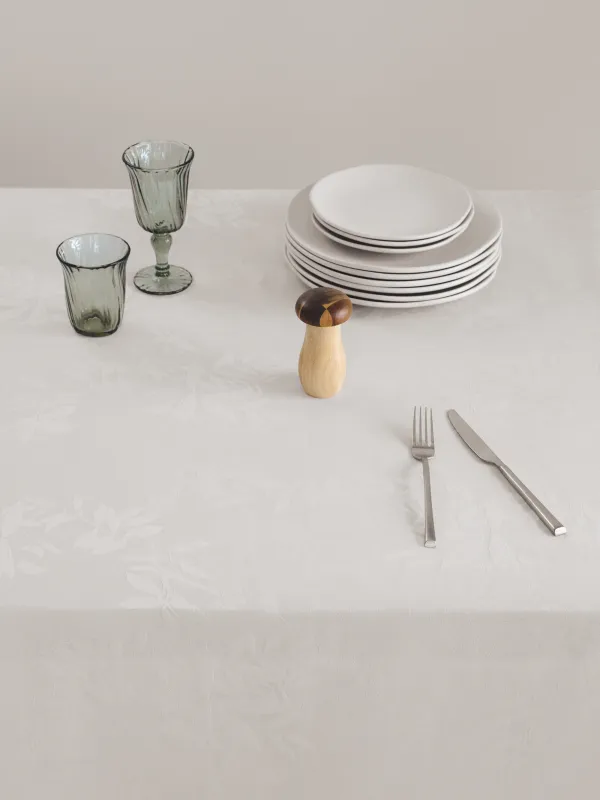 Скатерть, 160х160 см, жаккард, полиэстер, белая, Ветви, Patterned branches, image-1