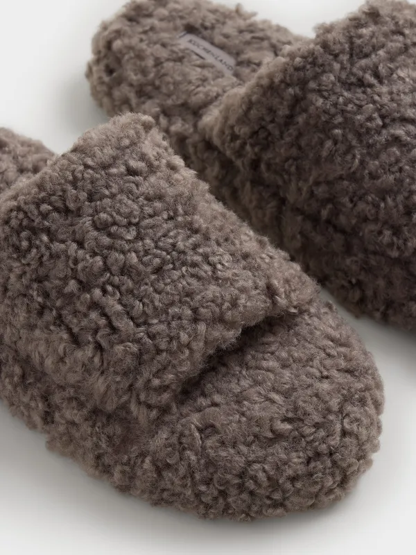 Тапочки женские, Comfy plush, image-4