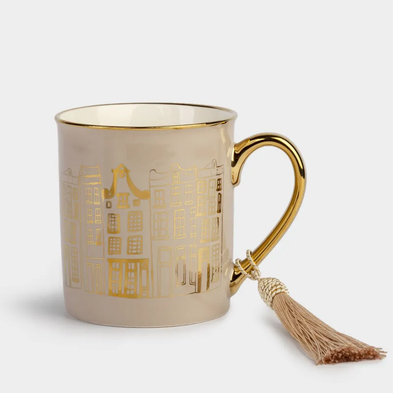 Кружка, 300 мл, с кисточкой, фарфор N, бежево-золотистая, Город, House built