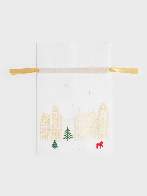 Сыйлық пакеті, 40х56 см, жіптері бар, полипропилен, ақ, Үйлер мен жылқы, Snow sparks, image-0