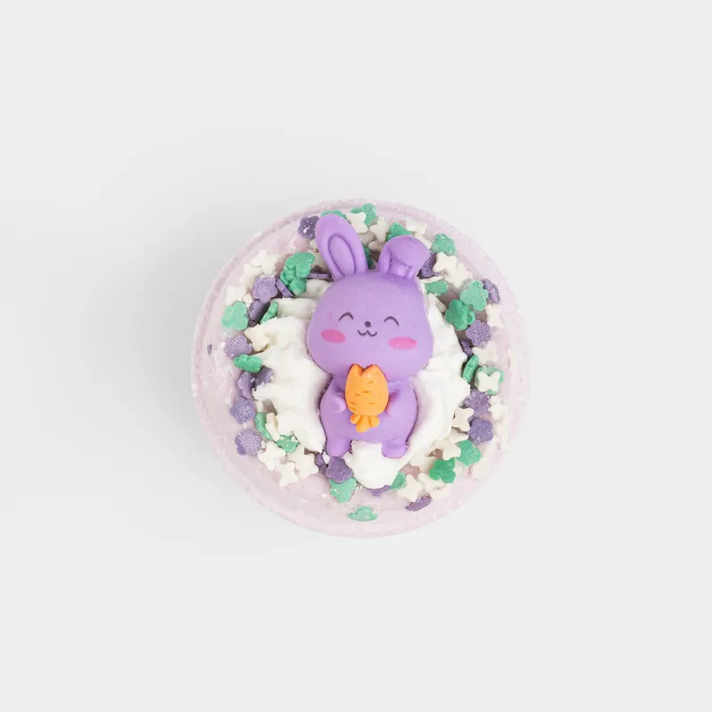 Бомбочка для ванны, 130 гр, с игрушкой, в ассортименте, сиреневая, Сирень, Зайка, Friends spa