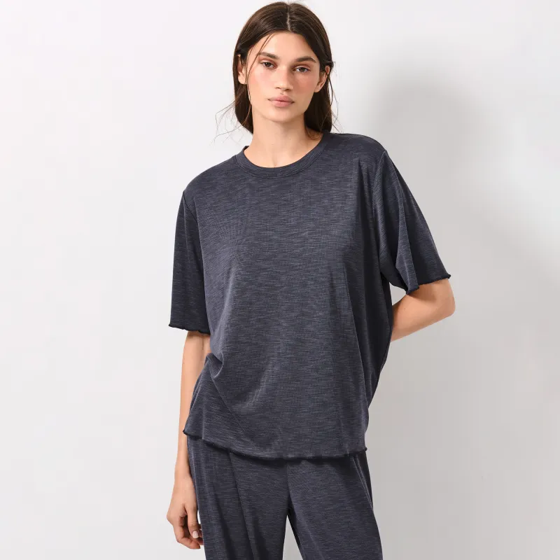 Футболка женская, темно-серая, Savina