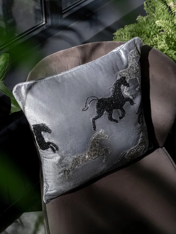 Подушка декоративная, 50х50 см, вельвет/бисер, серая, Лошади, Horse, image-3
