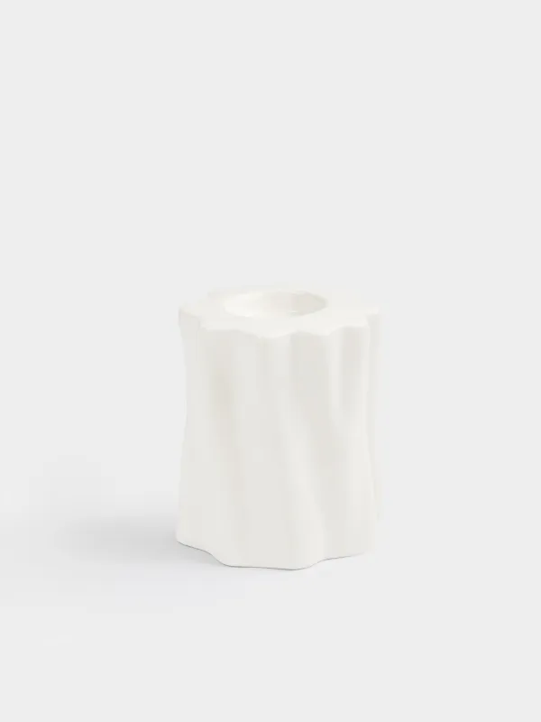 Шам ұстағыш, 10 см, шай шамына арналған, керамика, сүт түстес, Толқынды жиек, Crumple, image-0
