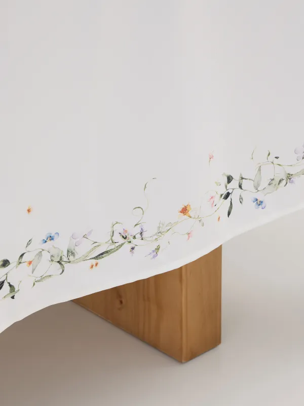 Дастархан, 170х250 см, полиэстер, ақ, Қояндар мен гүлдер, Rabbits in flower, image-5