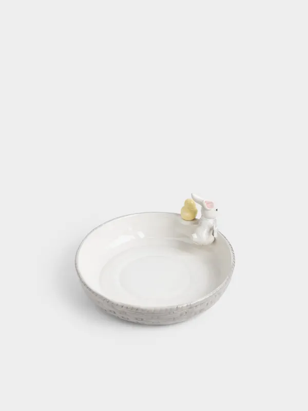 Терең ыдыс, 26х6 см, керамика, сүт түстес және сұр, Себеттегі қоян мен балапан, Easter, image-4