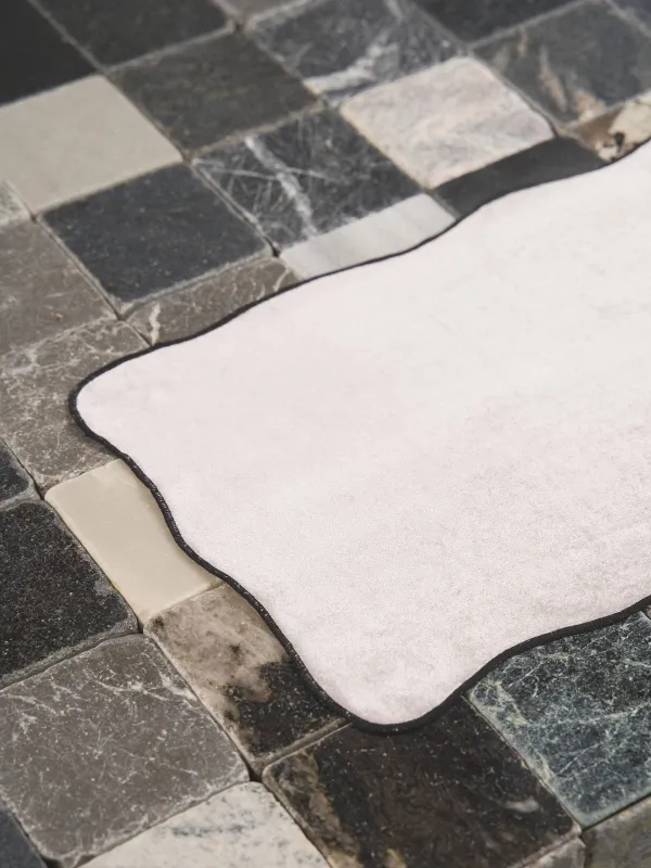 Аспаптарға арналған майлық, 30х45 см, шенилл, пішінді, сүт түстес, Қара жиек, Chenill framed, image-7